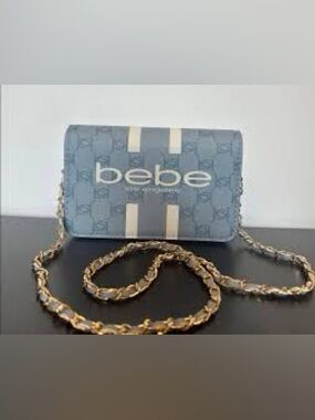 Bebe ❤️ Paisley Flap Denim Blue Crossbody * Brand New ❤️
